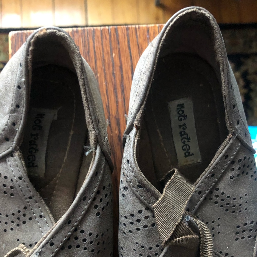 Ballet flats